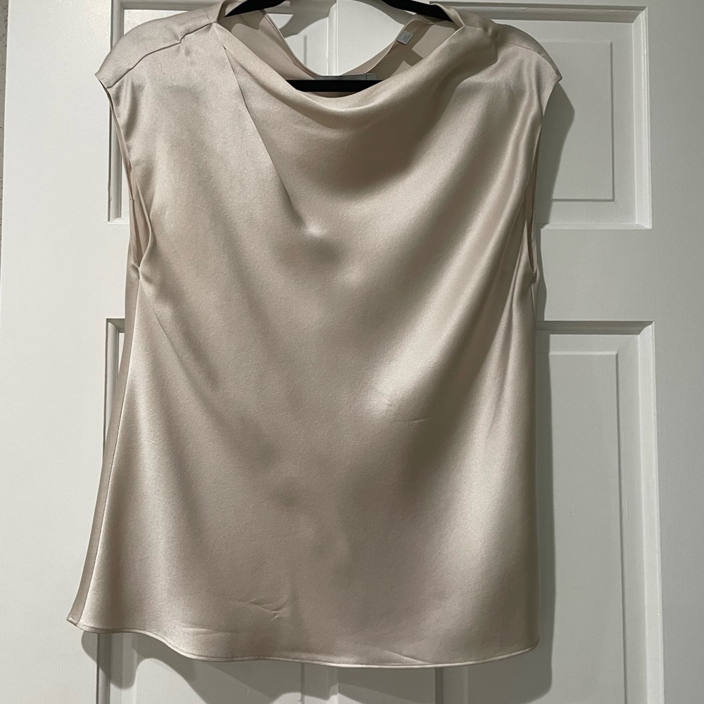 Like new Vince silk top